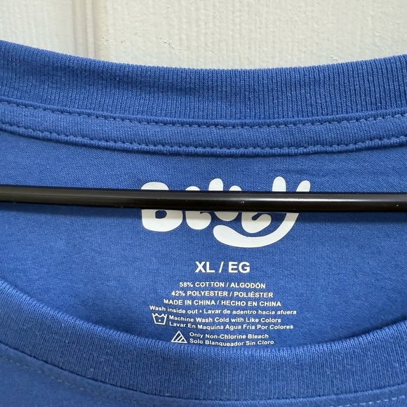NWT Bluey Crew Neck T-Shirt, Size XL - Picture 3 of 4